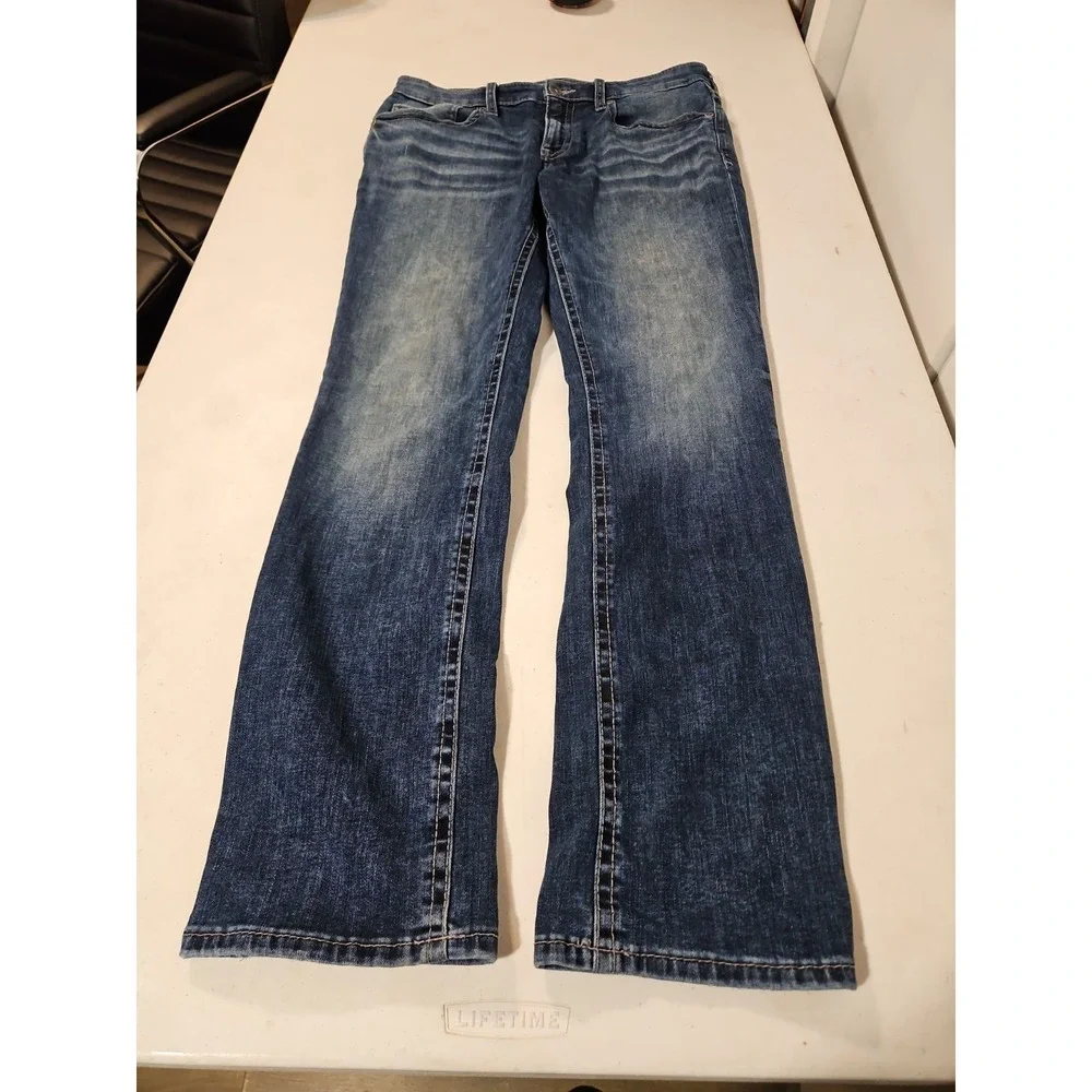 BKE Jeans Mens 33x32 Jake Straight Leg Denim Whiskered Faded Jeans (1788